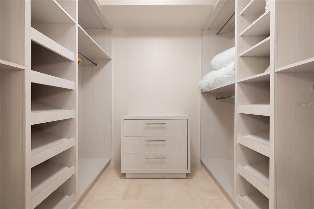 待售: $2,495,000 (4 贝兹, 3 浴室, 2696 平方英尺)