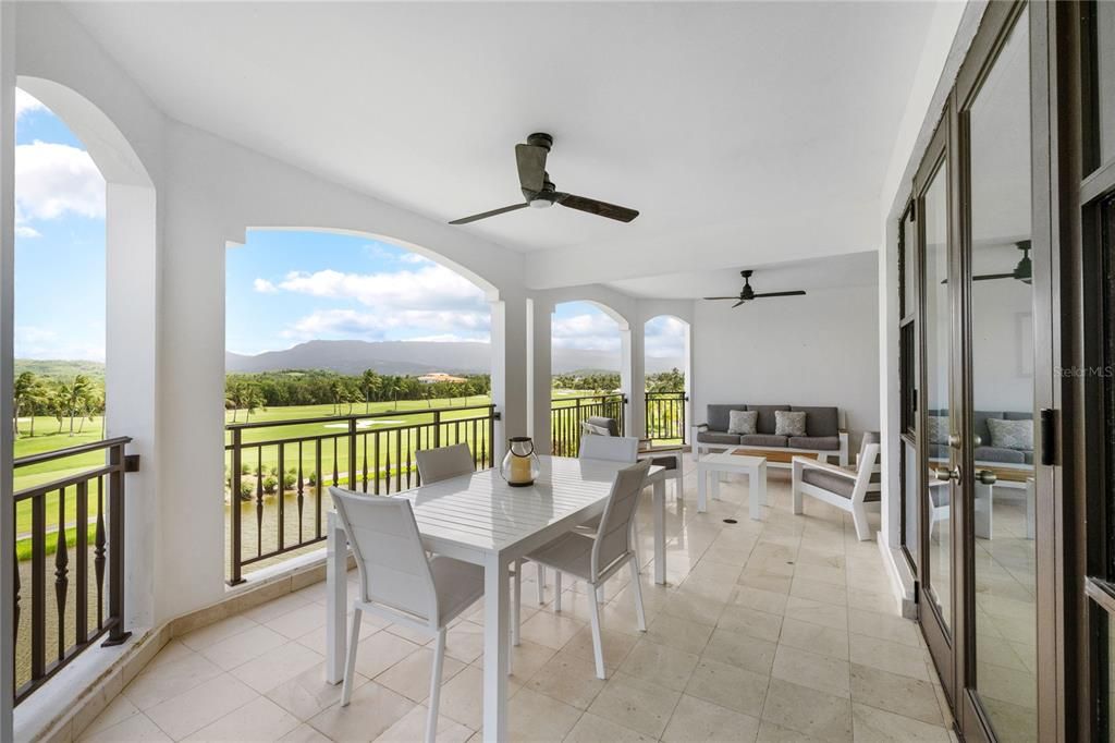 待售: $2,495,000 (4 贝兹, 3 浴室, 2696 平方英尺)