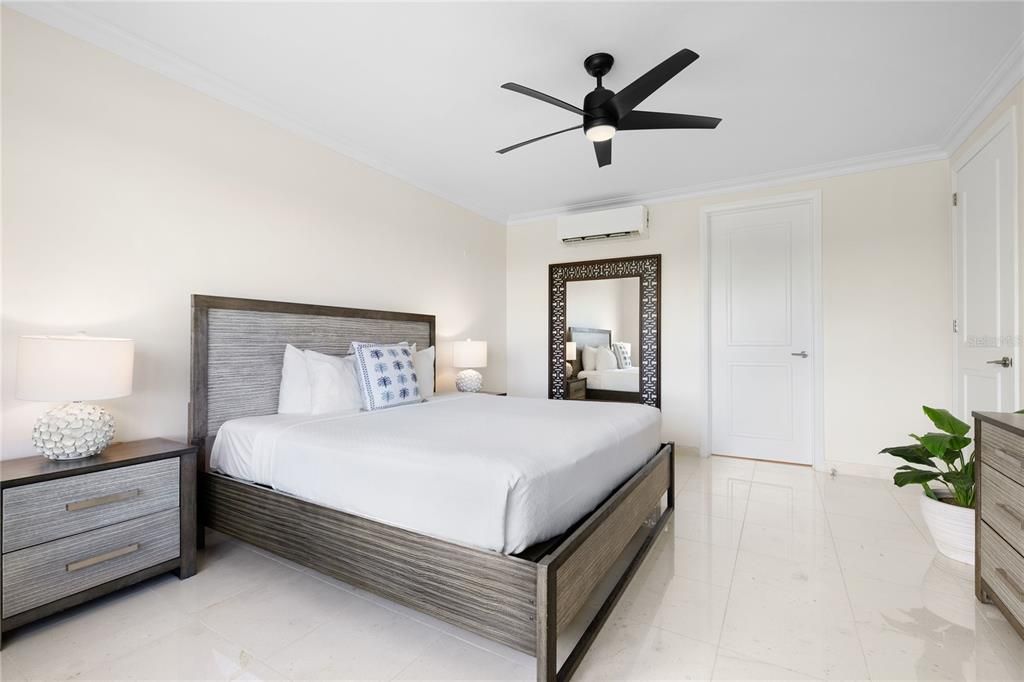 待售: $2,495,000 (4 贝兹, 3 浴室, 2696 平方英尺)