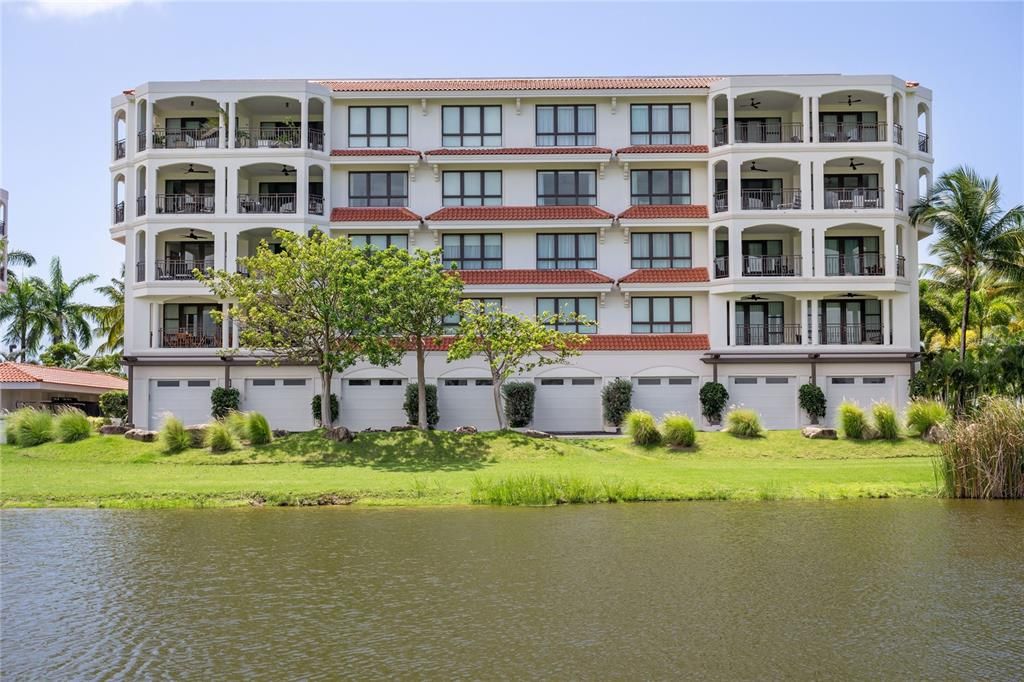 待售: $2,495,000 (4 贝兹, 3 浴室, 2696 平方英尺)