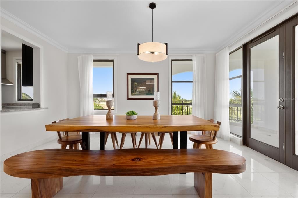 待售: $2,495,000 (4 贝兹, 3 浴室, 2696 平方英尺)