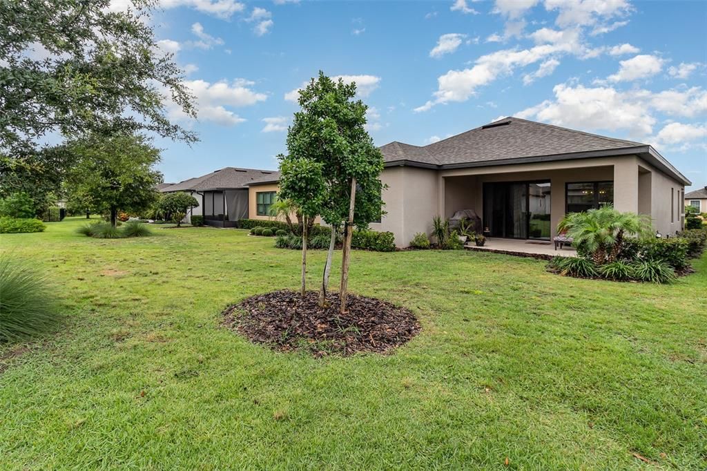 Под контрактом: $430,000 (3 спален, 2 ванн, 1847 Квадратных фут)