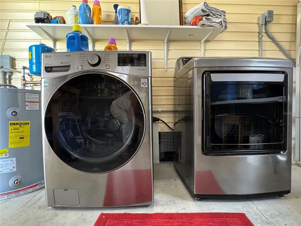 待售: $179,000 (2 贝兹, 1 浴室, 802 平方英尺)