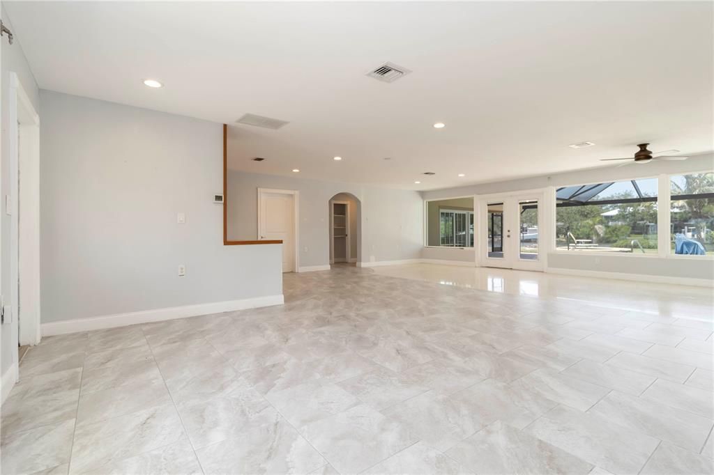 For Sale: $1,550,000 (3 beds, 2 baths, 2302 Square Feet)