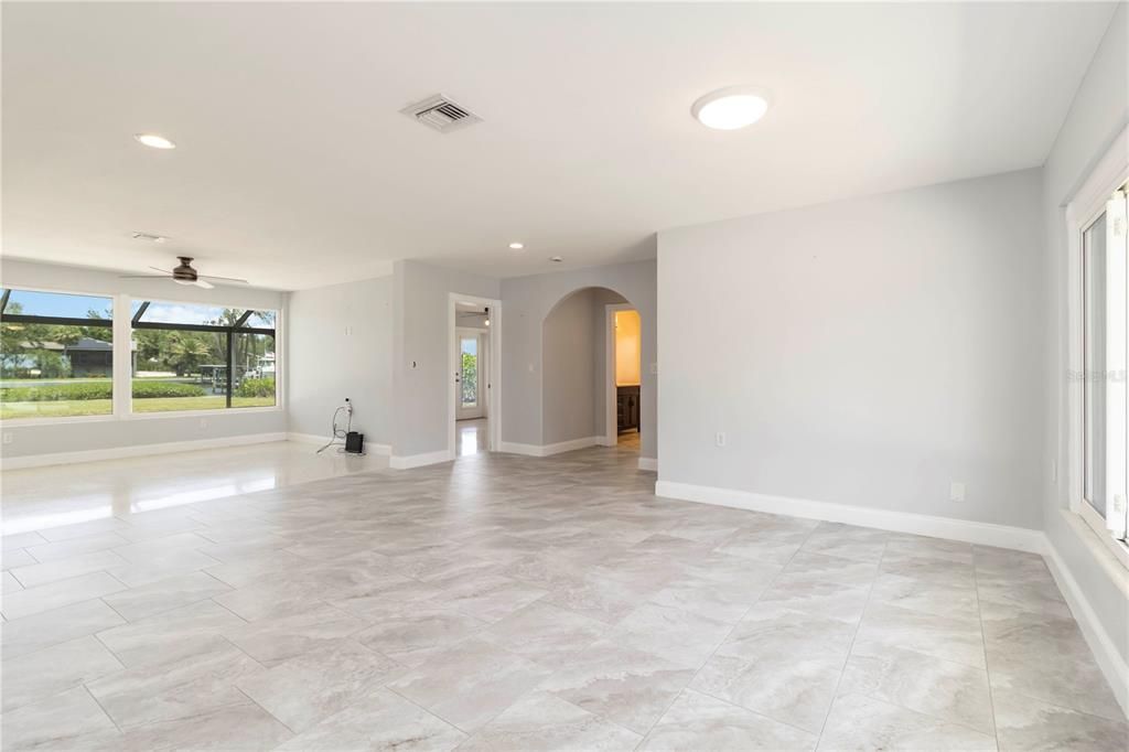 For Sale: $1,550,000 (3 beds, 2 baths, 2302 Square Feet)