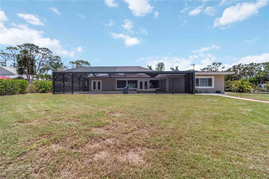 For Sale: $1,550,000 (3 beds, 2 baths, 2302 Square Feet)