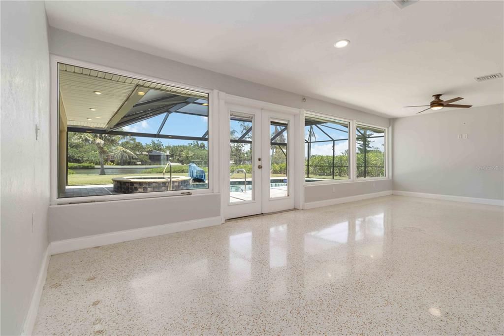 For Sale: $1,550,000 (3 beds, 2 baths, 2302 Square Feet)