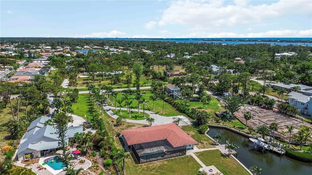 For Sale: $1,550,000 (3 beds, 2 baths, 2302 Square Feet)