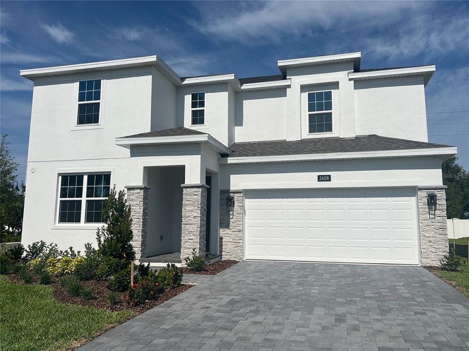 最近售出: $754,585 (5 贝兹, 3 浴室, 2571 平方英尺)