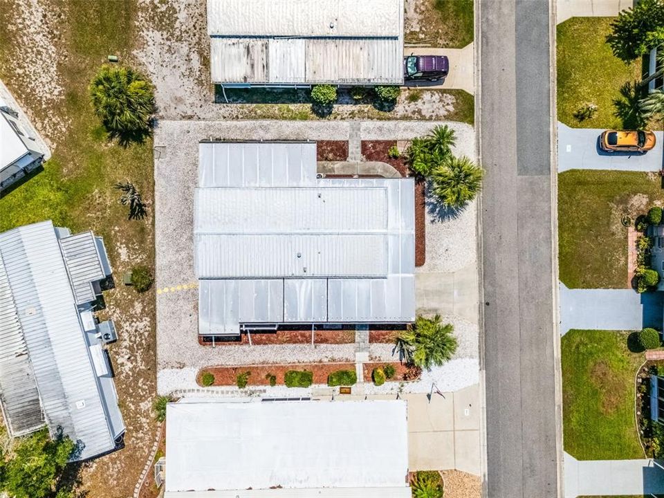 For Sale: $99,900 (2 beds, 2 baths, 1117 Square Feet)