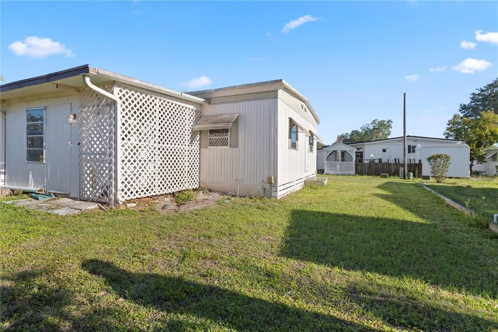 На продажу: $110,000 (3 спален, 2 ванн, 1488 Квадратных фут)