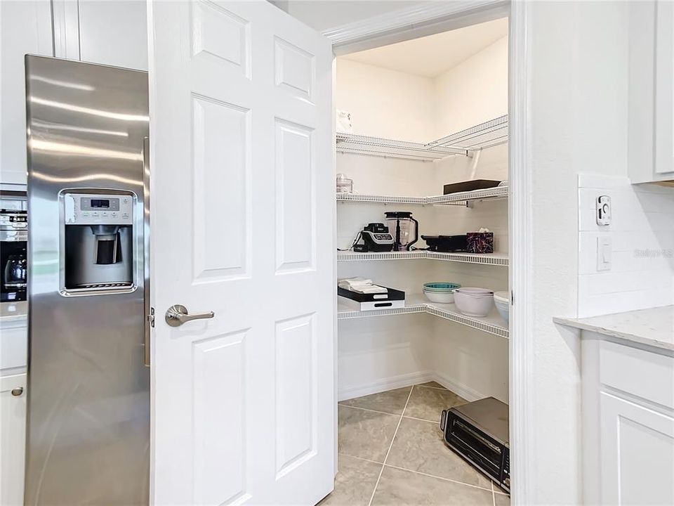 Active With Contract: $7,500 (3 beds, 2 baths, 1737 Square Feet)