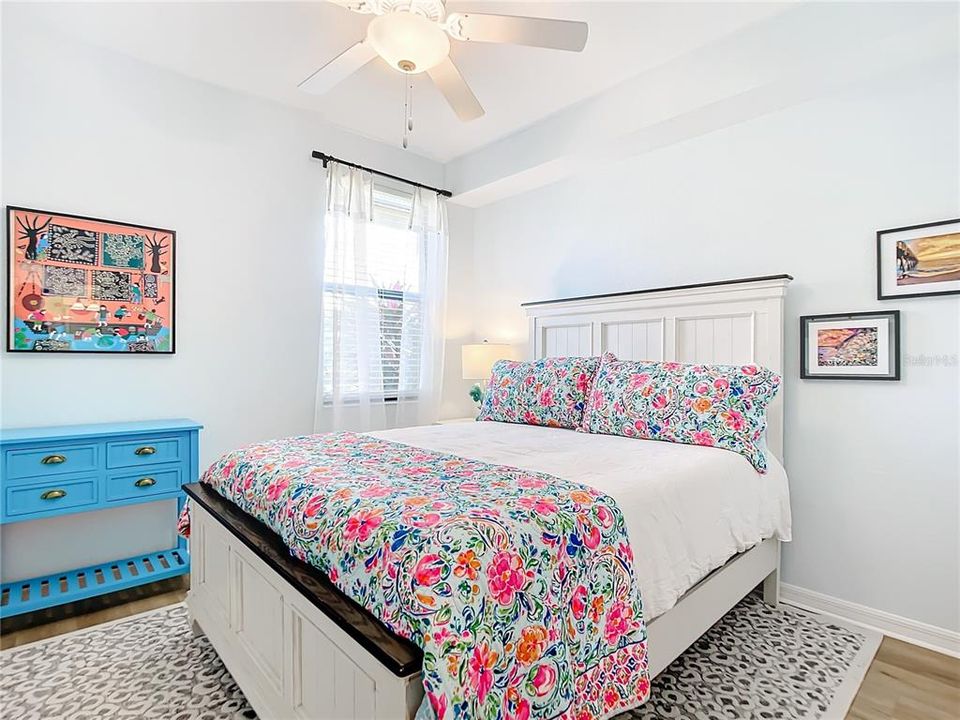 Active With Contract: $7,500 (3 beds, 2 baths, 1737 Square Feet)