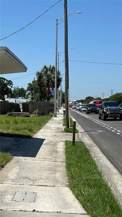 На продажу: $99,900 (0.14 acres)