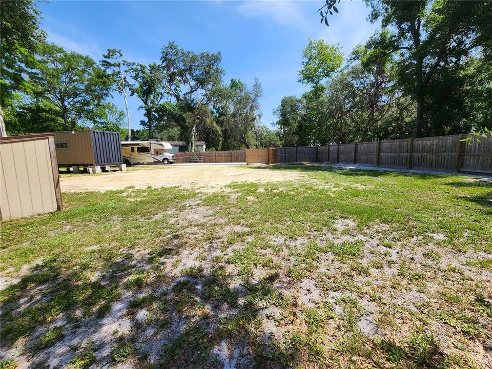 Activo con contrato: $121,500 (0.48 acres)