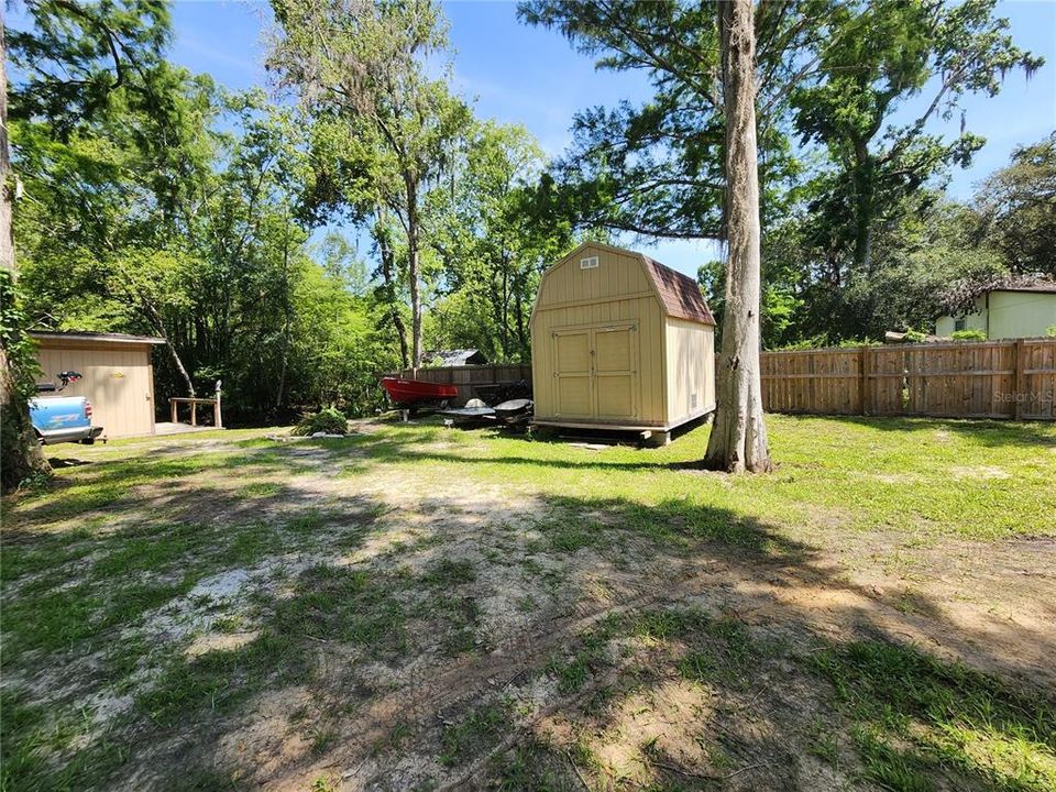 Activo con contrato: $121,500 (0.48 acres)