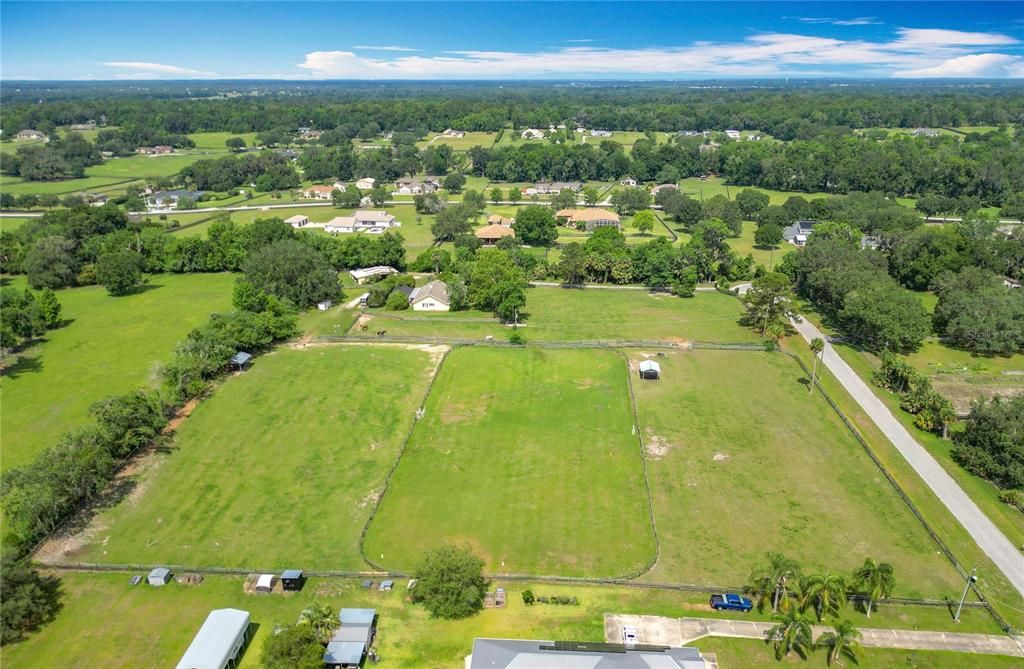 На продажу: $879,000 (3 спален, 2 ванн, 2000 Квадратных фут)