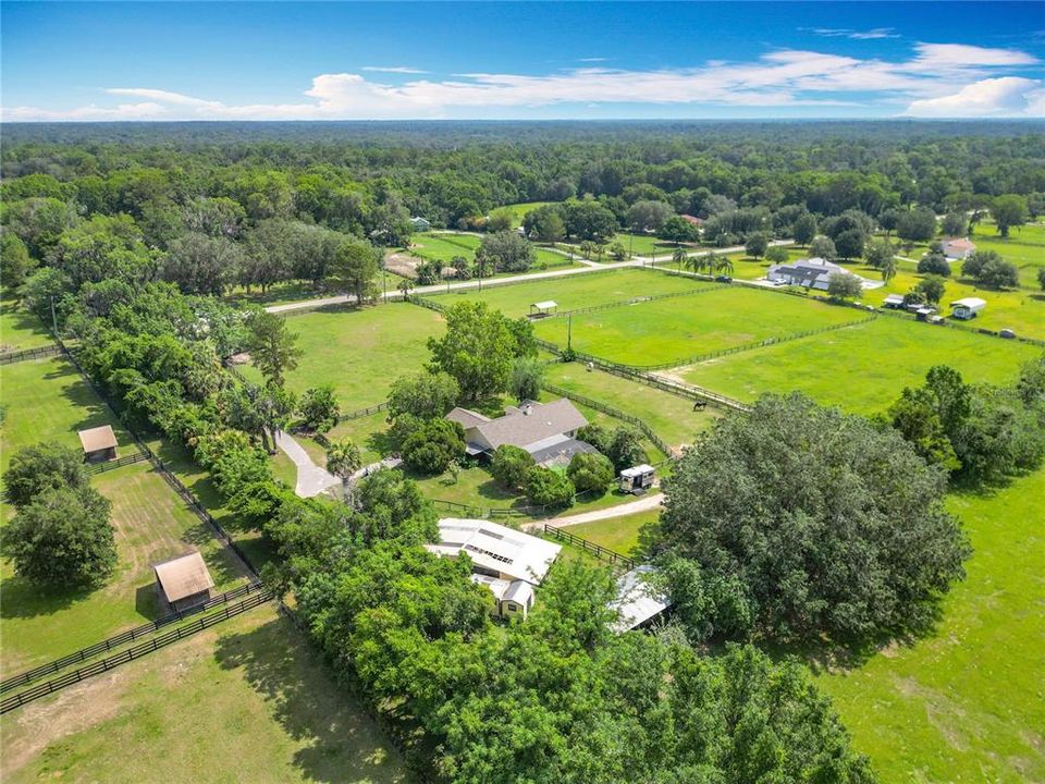 На продажу: $879,000 (3 спален, 2 ванн, 2000 Квадратных фут)