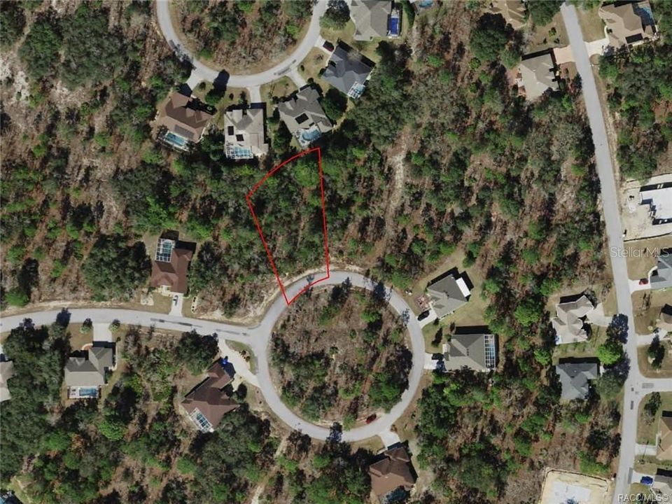 待售: $27,000 (0.28 acres)