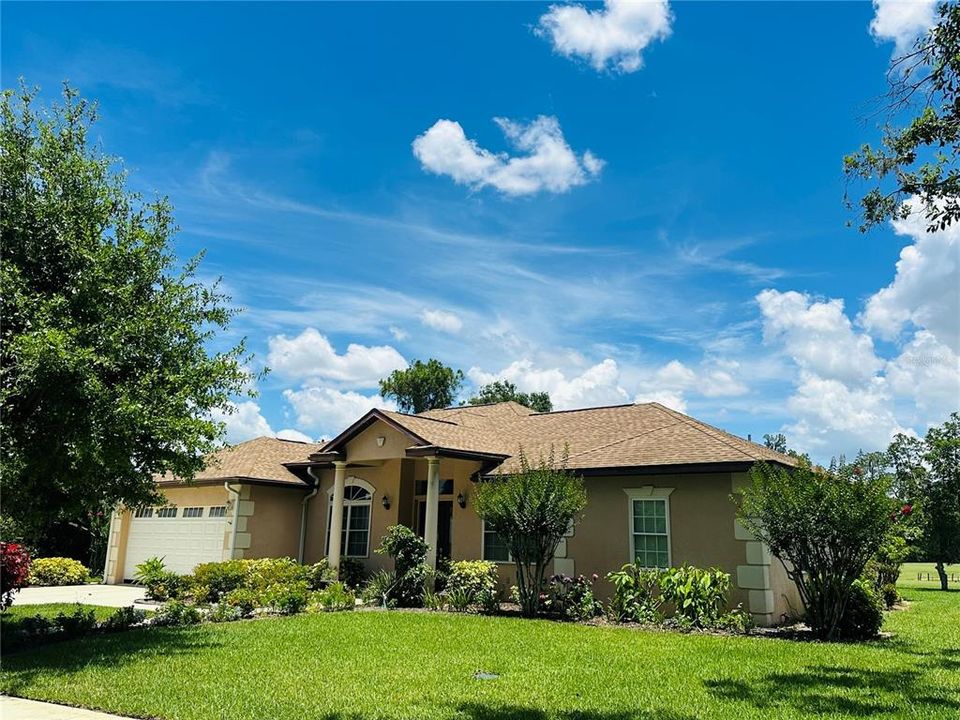 For Sale: $395,000 (3 beds, 2 baths, 2031 Square Feet)