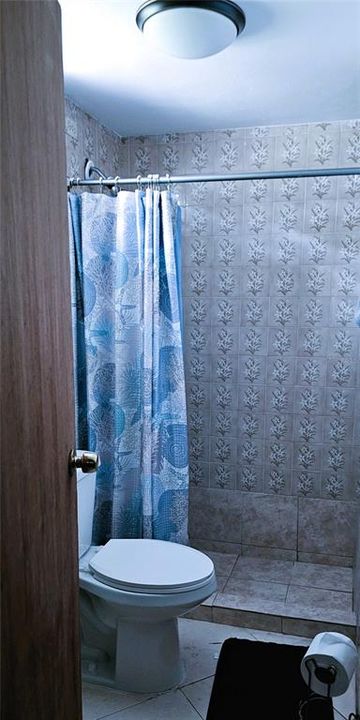 待售: $488,000 (5 贝兹, 0 浴室, 2500 平方英尺)