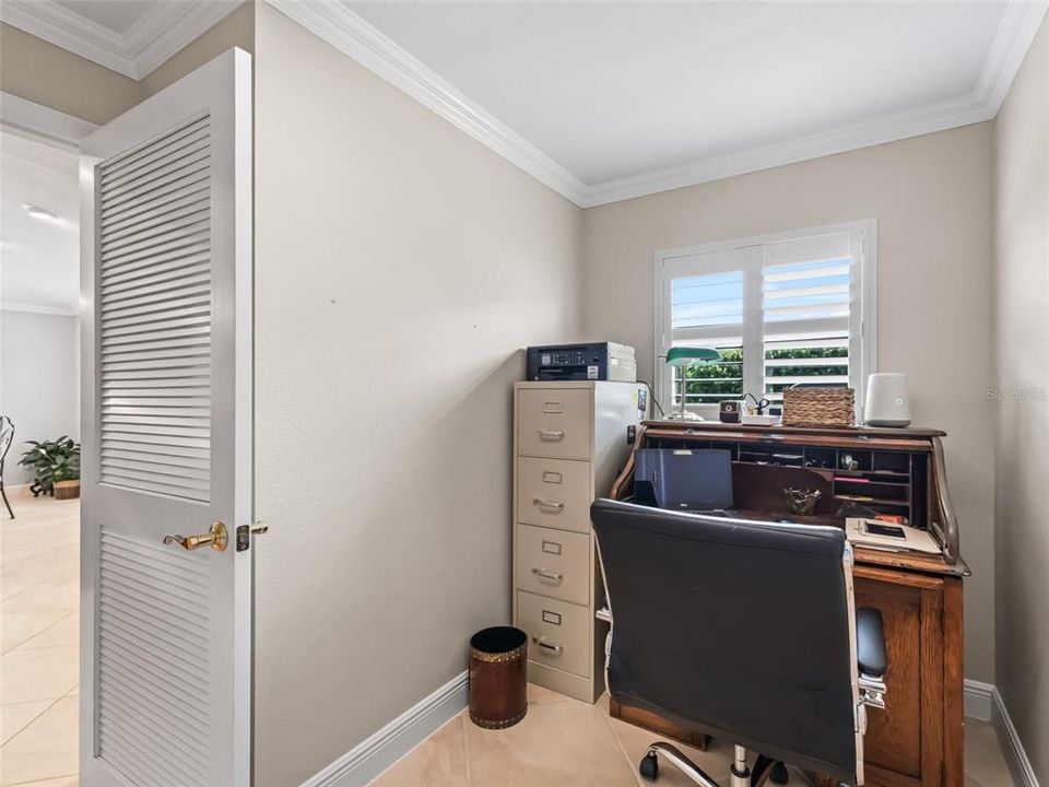 Activo con contrato: $549,500 (3 camas, 2 baños, 2000 Pies cuadrados)