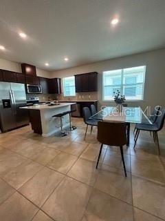 出租: $800 (1 贝兹, 1 浴室, 1559 平方英尺)