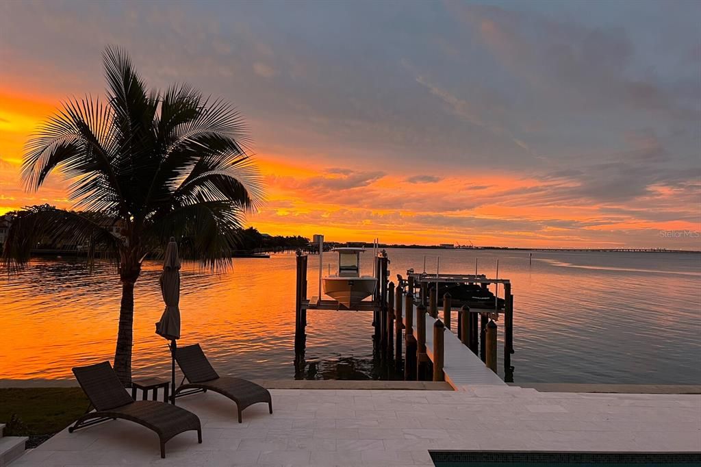 En Venta: $7,750,000 (6 camas, 6 baños, 6576 Pies cuadrados)