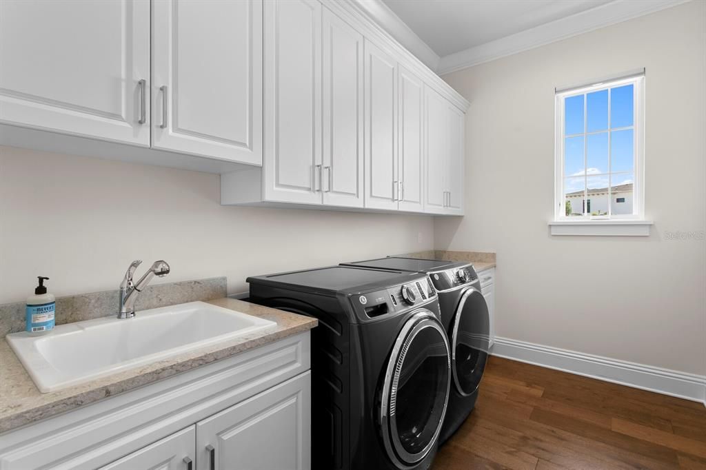 En Venta: $7,750,000 (6 camas, 6 baños, 6576 Pies cuadrados)