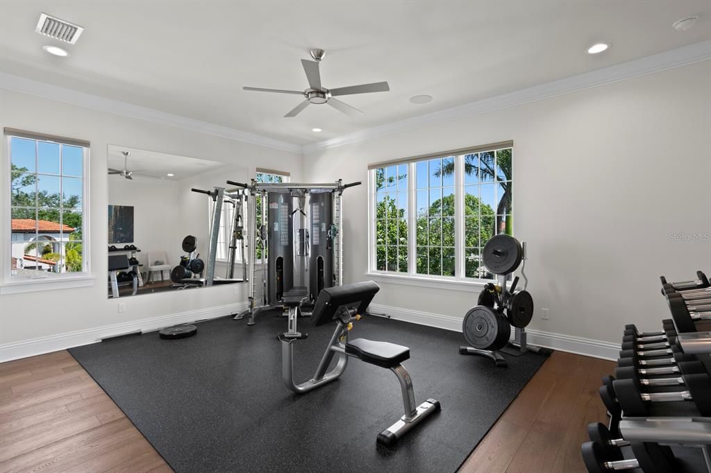 En Venta: $7,750,000 (6 camas, 6 baños, 6576 Pies cuadrados)