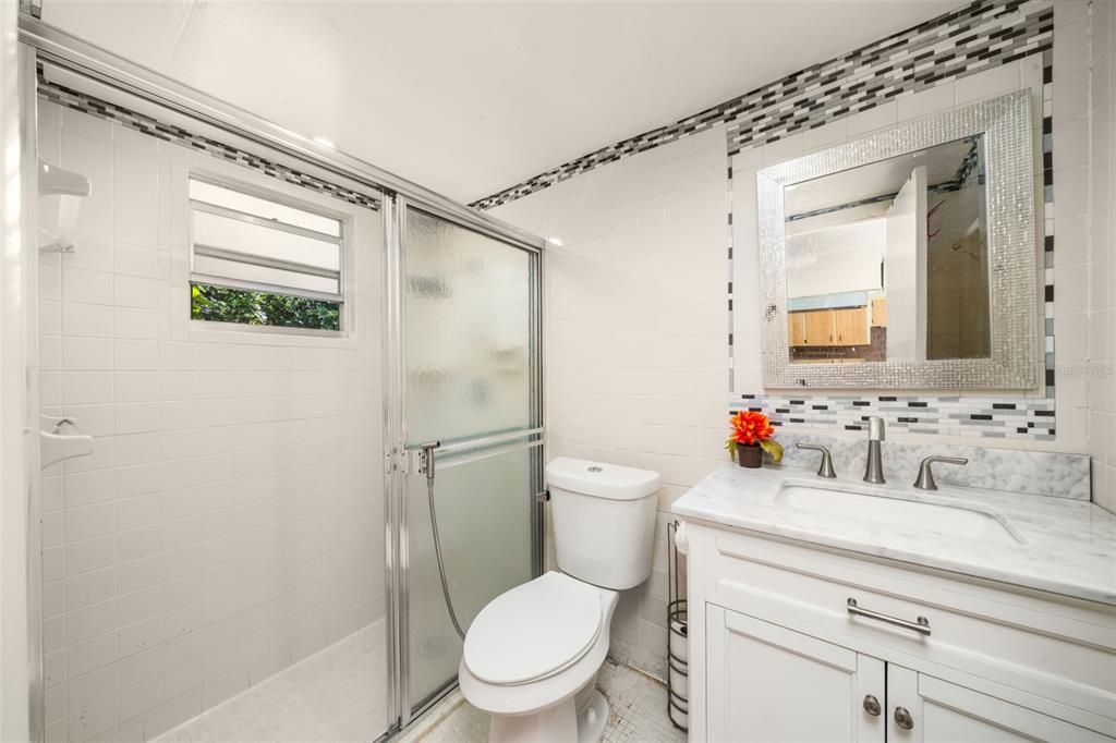 For Sale: $354,000 (3 beds, 3 baths, 2213 Square Feet)