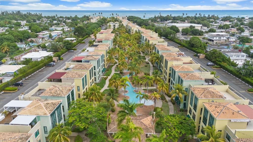 Active With Contract: $329,000 (3 beds, 2 baths, 1168 Square Feet)