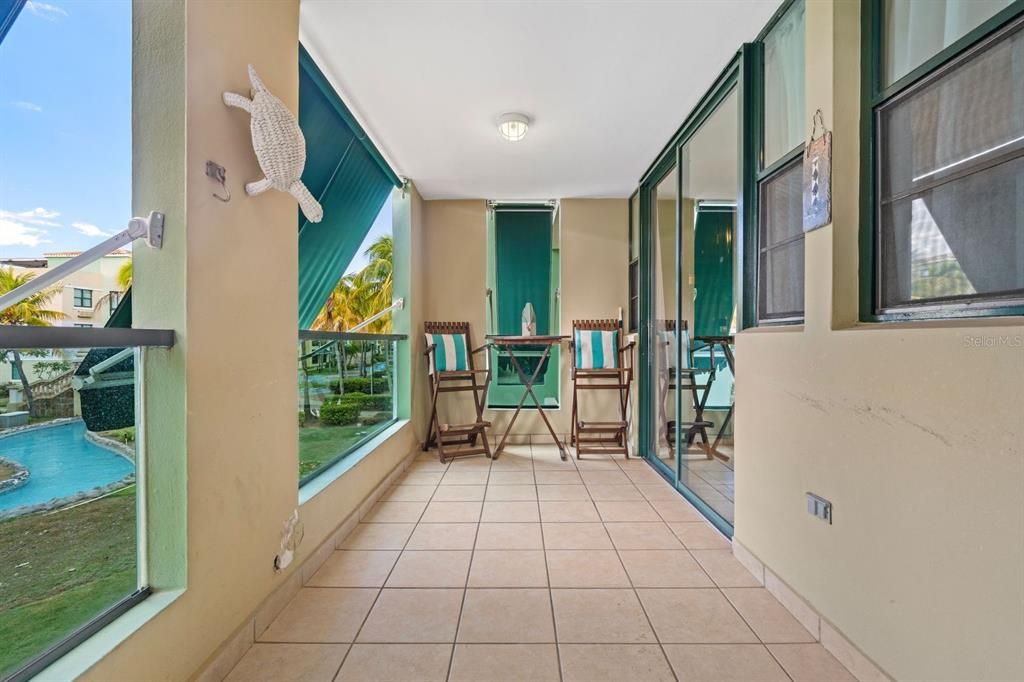 Active With Contract: $329,000 (3 beds, 2 baths, 1168 Square Feet)