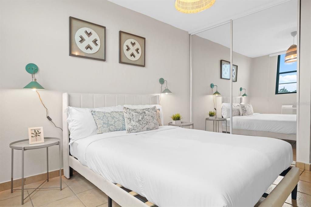 Active With Contract: $329,000 (3 beds, 2 baths, 1168 Square Feet)