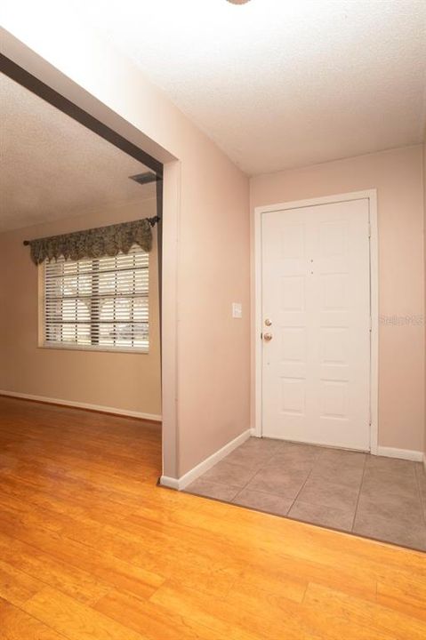 待售: $650,000 (3 贝兹, 2 浴室, 1904 平方英尺)