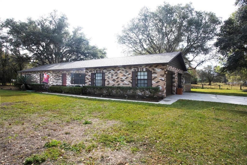 待售: $650,000 (3 贝兹, 2 浴室, 1904 平方英尺)