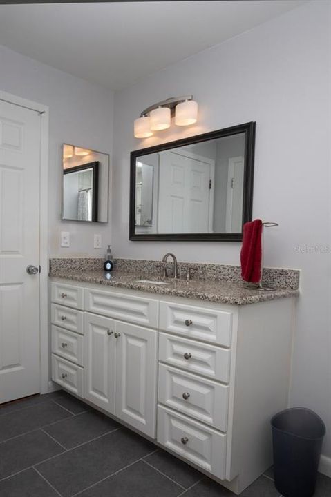 待售: $650,000 (3 贝兹, 2 浴室, 1904 平方英尺)