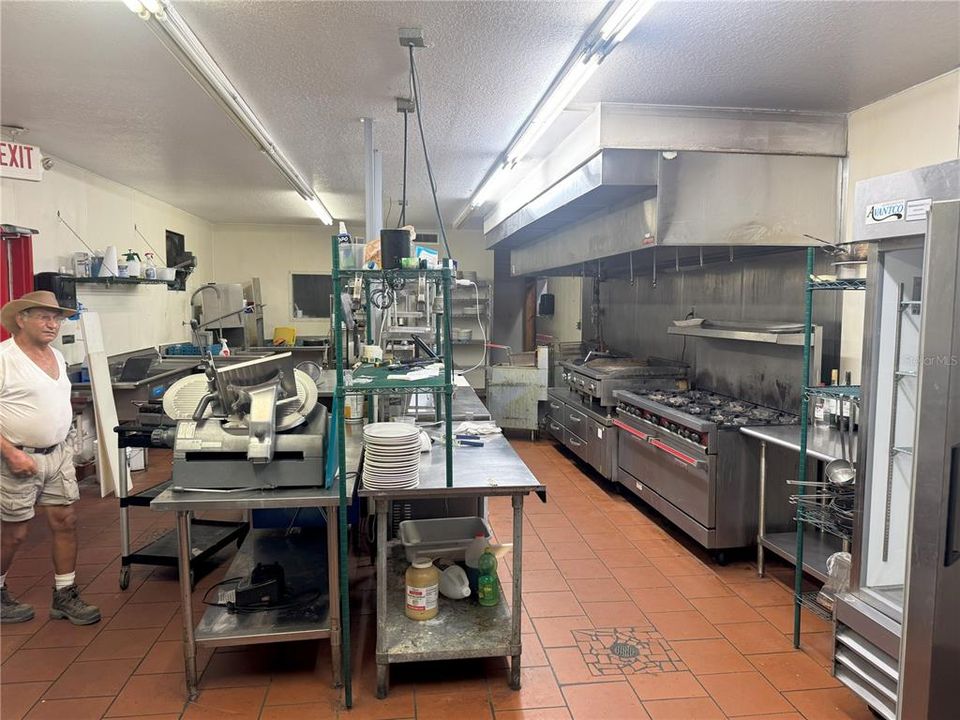 待售: $1,100,000 (0 贝兹, 0 浴室, 6152 平方英尺)