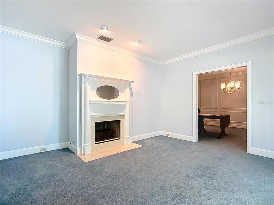 For Sale: $650,000 (3 beds, 2 baths, 2554 Square Feet)