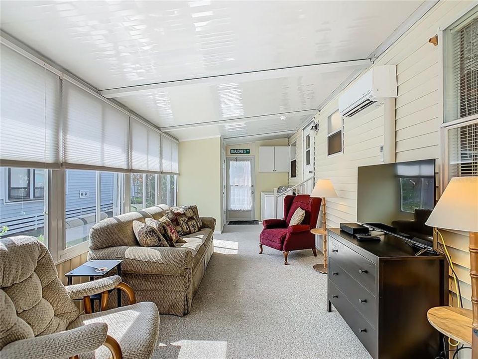 Activo con contrato: $119,900 (1 camas, 1 baños, 726 Pies cuadrados)