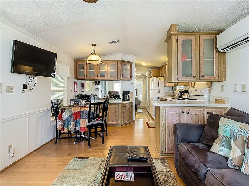 Activo con contrato: $119,900 (1 camas, 1 baños, 726 Pies cuadrados)