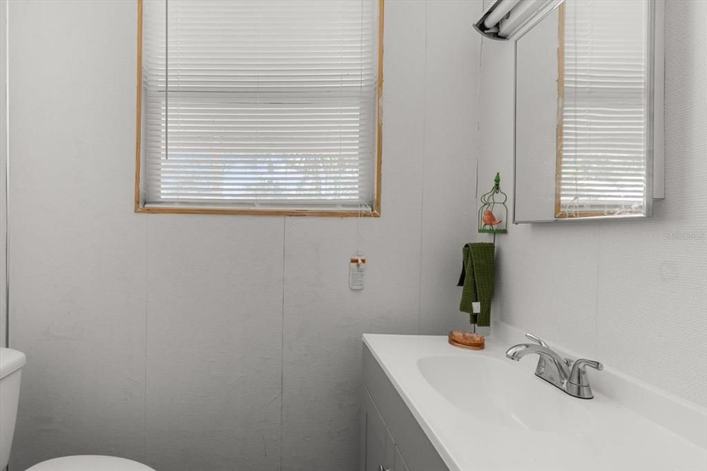 待售: $659,000 (3 贝兹, 1 浴室, 1808 平方英尺)