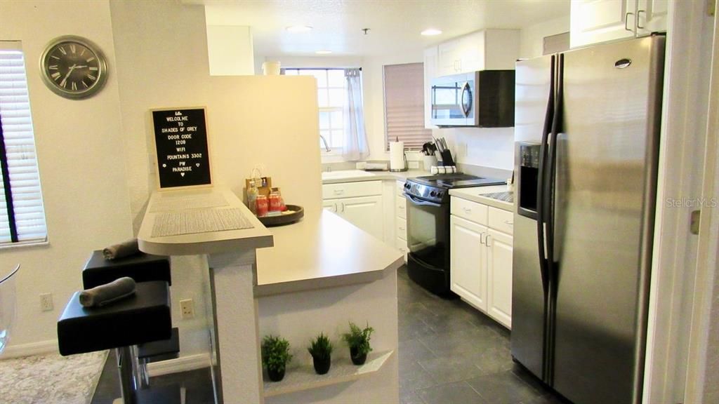 待售: $243,900 (2 贝兹, 2 浴室, 1135 平方英尺)