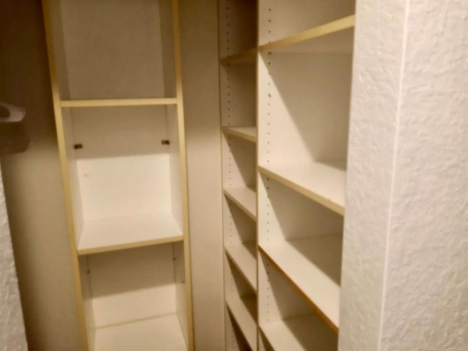 待售: $243,900 (2 贝兹, 2 浴室, 1135 平方英尺)