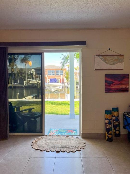 待售: $599,000 (3 贝兹, 2 浴室, 1566 平方英尺)