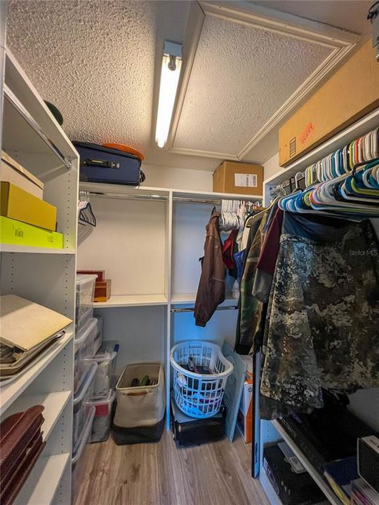 待售: $599,000 (3 贝兹, 2 浴室, 1566 平方英尺)