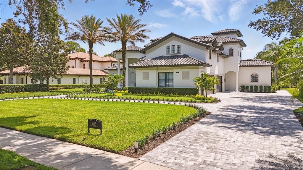 For Sale: $6,800,000 (5 beds, 5 baths, 6257 Square Feet)