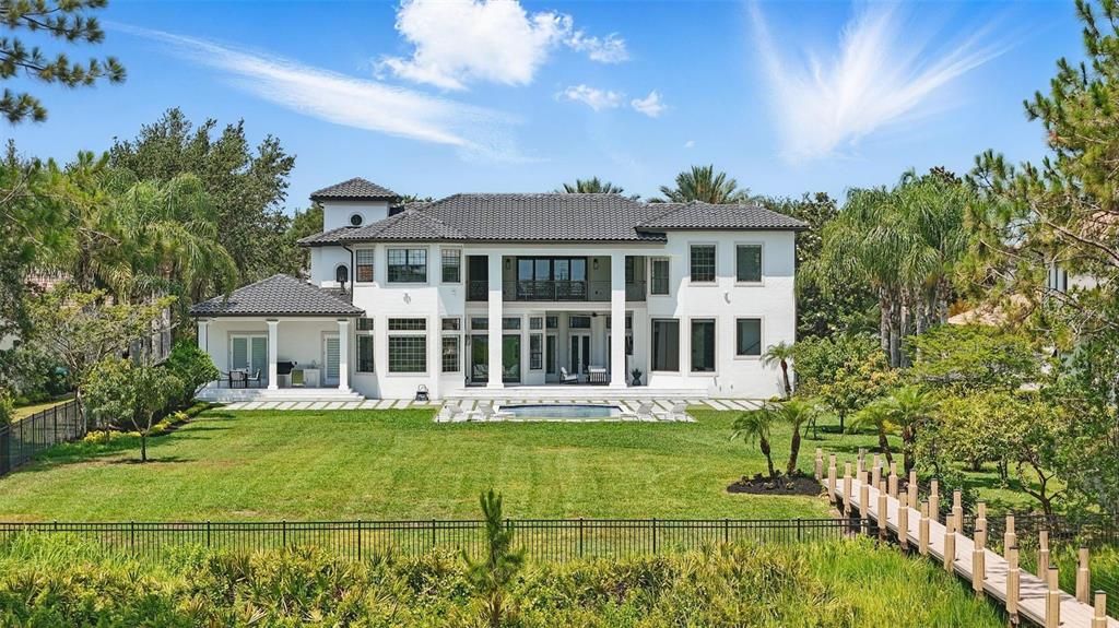 For Sale: $6,800,000 (5 beds, 5 baths, 6257 Square Feet)