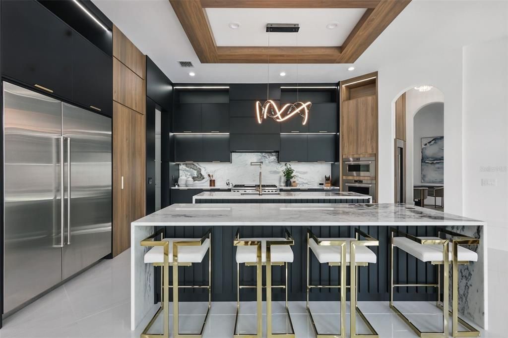 For Sale: $6,800,000 (5 beds, 5 baths, 6257 Square Feet)