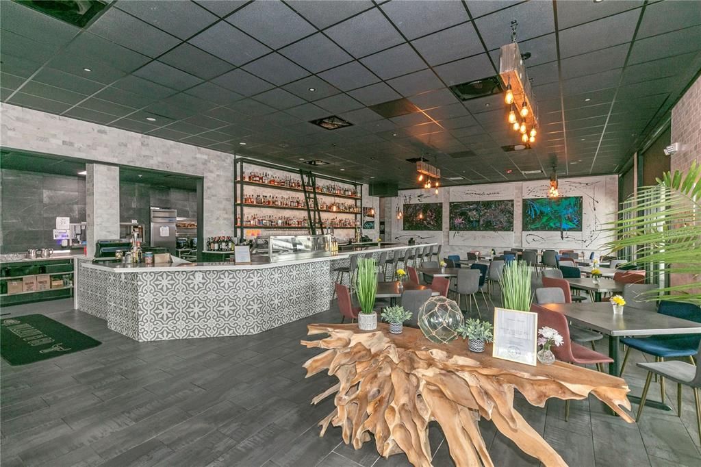 В аренду: $8,000 (3 спален, 3 ванн, 2247 Квадратных фут)